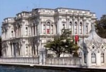 Bosphorus Cruise with Beylerbeyi Palace